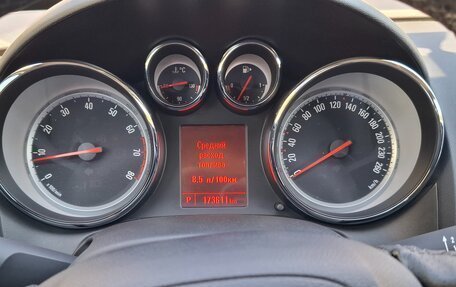 Opel Astra J, 2014 год, 870 000 рублей, 9 фотография