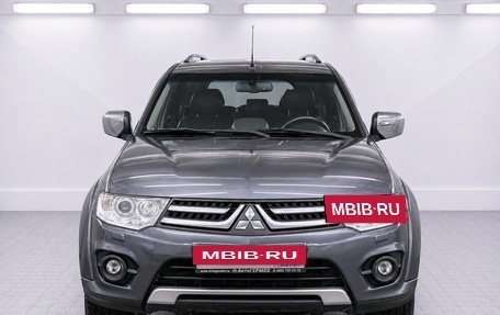 Mitsubishi Pajero Sport II рестайлинг, 2014 год, 2 295 000 рублей, 2 фотография