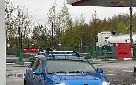 Renault Sandero II рестайлинг, 2015 год, 950 000 рублей, 1 фотография