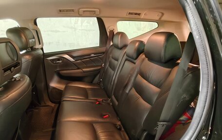 Mitsubishi Pajero Sport III рестайлинг, 2017 год, 2 250 000 рублей, 6 фотография