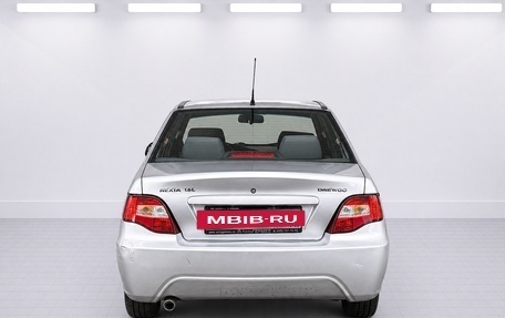 Daewoo Nexia I рестайлинг, 2010 год, 455 000 рублей, 3 фотография