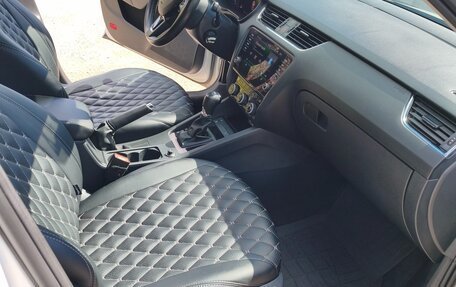 Skoda Octavia, 2019 год, 2 500 000 рублей, 15 фотография