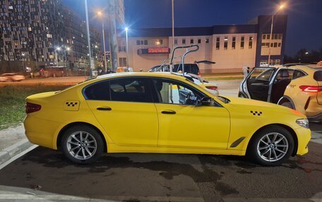 BMW 5 серия, 2019 год, 2 200 000 рублей, 2 фотография