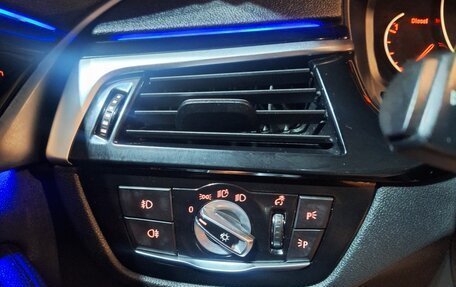 BMW 5 серия, 2019 год, 2 200 000 рублей, 13 фотография