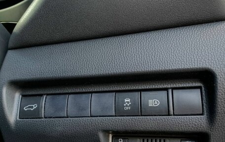 Toyota Harrier, 2020 год, 3 650 000 рублей, 22 фотография