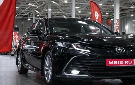 Toyota Camry, 2021 год, 3 050 000 рублей, 12 фотография