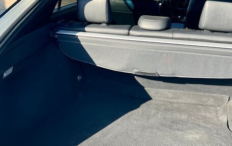 Toyota Prius IV XW50, 2016 год, 1 640 000 рублей, 12 фотография