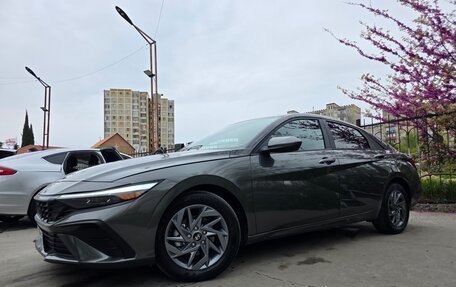 Hyundai Elantra, 2024 год, 2 290 000 рублей, 5 фотография