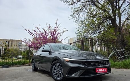 Hyundai Elantra, 2024 год, 2 290 000 рублей, 7 фотография