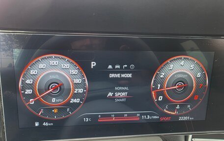 Hyundai Elantra, 2024 год, 2 290 000 рублей, 28 фотография