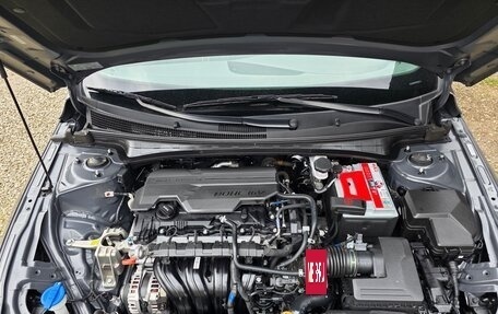 Hyundai Elantra, 2024 год, 2 290 000 рублей, 34 фотография