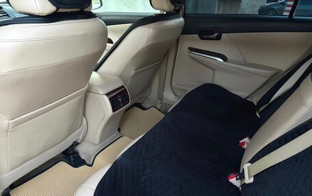Toyota Camry, 2012 год, 1 700 000 рублей, 5 фотография