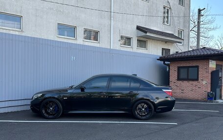 BMW 5 серия, 2008 год, 1 550 000 рублей, 11 фотография