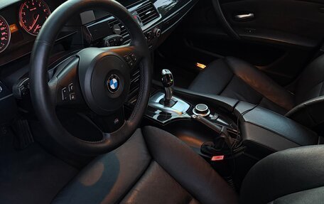 BMW 5 серия, 2008 год, 1 550 000 рублей, 28 фотография