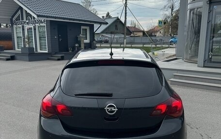 Opel Astra J, 2011 год, 640 000 рублей, 5 фотография
