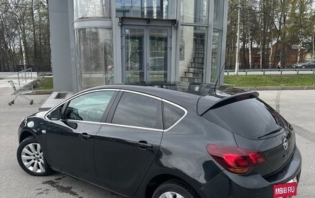 Opel Astra J, 2011 год, 640 000 рублей, 7 фотография