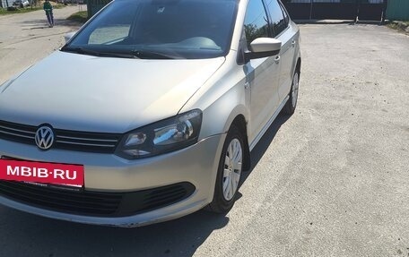 Volkswagen Polo VI (EU Market), 2011 год, 550 000 рублей, 4 фотография