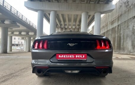 Ford Mustang VI рестайлинг, 2020 год, 3 330 000 рублей, 4 фотография