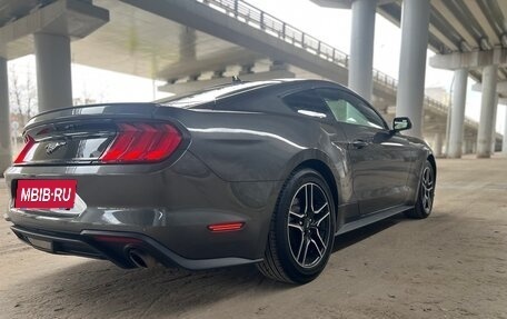Ford Mustang VI рестайлинг, 2020 год, 3 330 000 рублей, 3 фотография