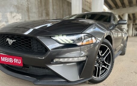 Ford Mustang VI рестайлинг, 2020 год, 3 330 000 рублей, 16 фотография