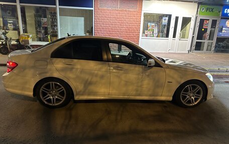 Mercedes-Benz C-Класс, 2010 год, 1 200 000 рублей, 4 фотография