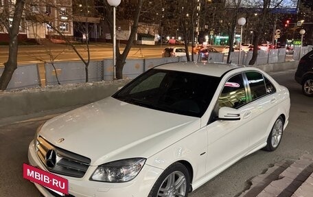 Mercedes-Benz C-Класс, 2010 год, 1 200 000 рублей, 2 фотография