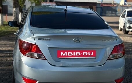 Hyundai Solaris II рестайлинг, 2013 год, 655 000 рублей, 5 фотография