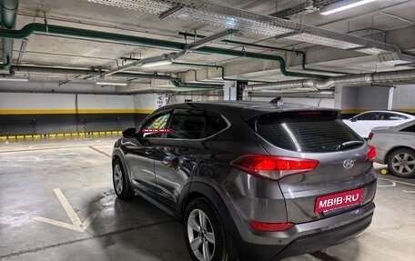 Hyundai Tucson III, 2017 год, 1 900 000 рублей, 4 фотография