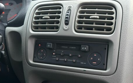 Renault Symbol I, 2004 год, 350 000 рублей, 19 фотография