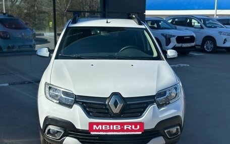 Renault Sandero II рестайлинг, 2020 год, 1 199 000 рублей, 2 фотография