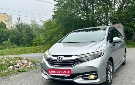 Honda Shuttle II, 2017 год, 1 050 000 рублей, 4 фотография