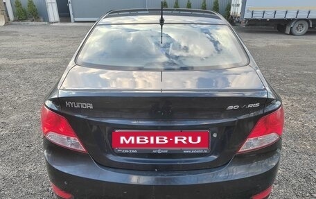 Hyundai Solaris II рестайлинг, 2011 год, 600 000 рублей, 4 фотография