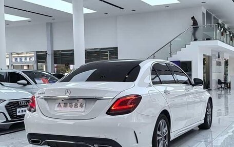 Mercedes-Benz C-Класс, 2021 год, 2 400 000 рублей, 5 фотография