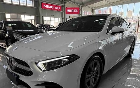 Mercedes-Benz A-Класс, 2022 год, 2 450 000 рублей, 1 фотография