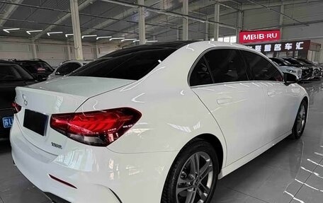 Mercedes-Benz A-Класс, 2022 год, 2 450 000 рублей, 5 фотография