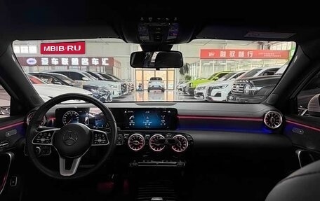 Mercedes-Benz A-Класс, 2022 год, 2 450 000 рублей, 7 фотография