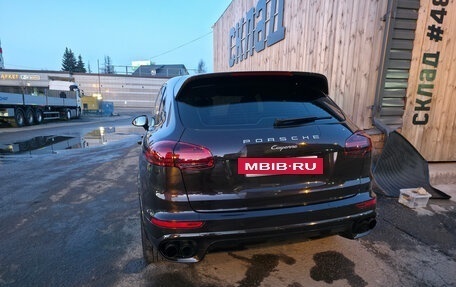 Porsche Cayenne III, 2015 год, 4 870 000 рублей, 5 фотография