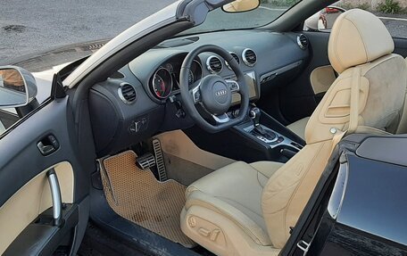 Audi TT, 2007 год, 2 200 000 рублей, 16 фотография