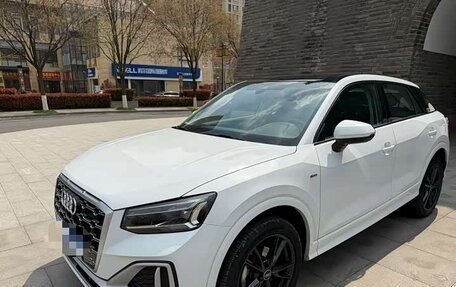Audi Q2 I, 2022 год, 1 800 000 рублей, 1 фотография