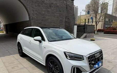 Audi Q2 I, 2022 год, 1 800 000 рублей, 3 фотография
