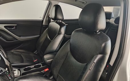 Hyundai Avante, 2011 год, 925 000 рублей, 10 фотография