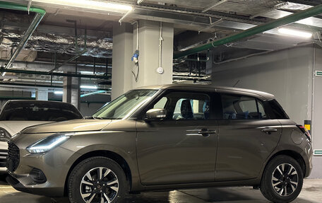 Suzuki Swift, 2025 год, 3 500 000 рублей, 37 фотография