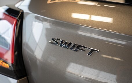 Suzuki Swift, 2025 год, 3 500 000 рублей, 36 фотография