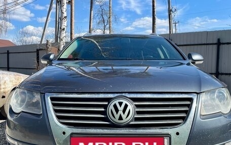 Volkswagen Passat B6, 2010 год, 690 000 рублей, 2 фотография
