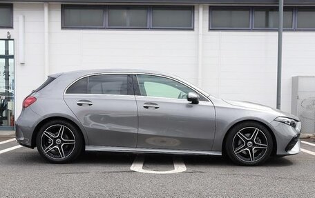Mercedes-Benz A-Класс, 2021 год, 1 630 005 рублей, 5 фотография