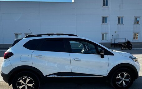 Renault Kaptur I рестайлинг, 2020 год, 1 600 000 рублей, 8 фотография