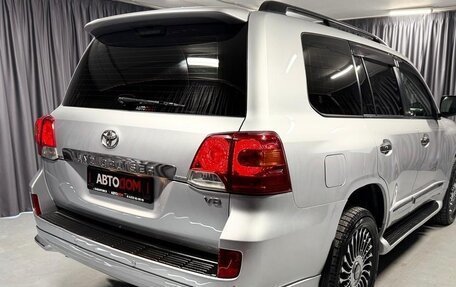 Toyota Land Cruiser 200, 2013 год, 3 800 000 рублей, 7 фотография