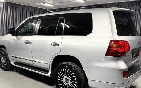 Toyota Land Cruiser 200, 2013 год, 3 800 000 рублей, 10 фотография