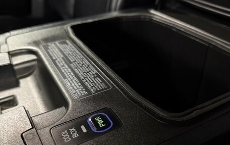 Toyota Land Cruiser 200, 2013 год, 3 800 000 рублей, 22 фотография