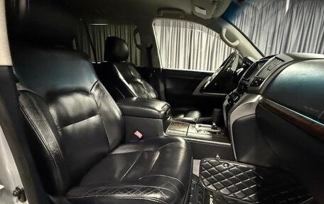 Toyota Land Cruiser 200, 2013 год, 3 800 000 рублей, 36 фотография